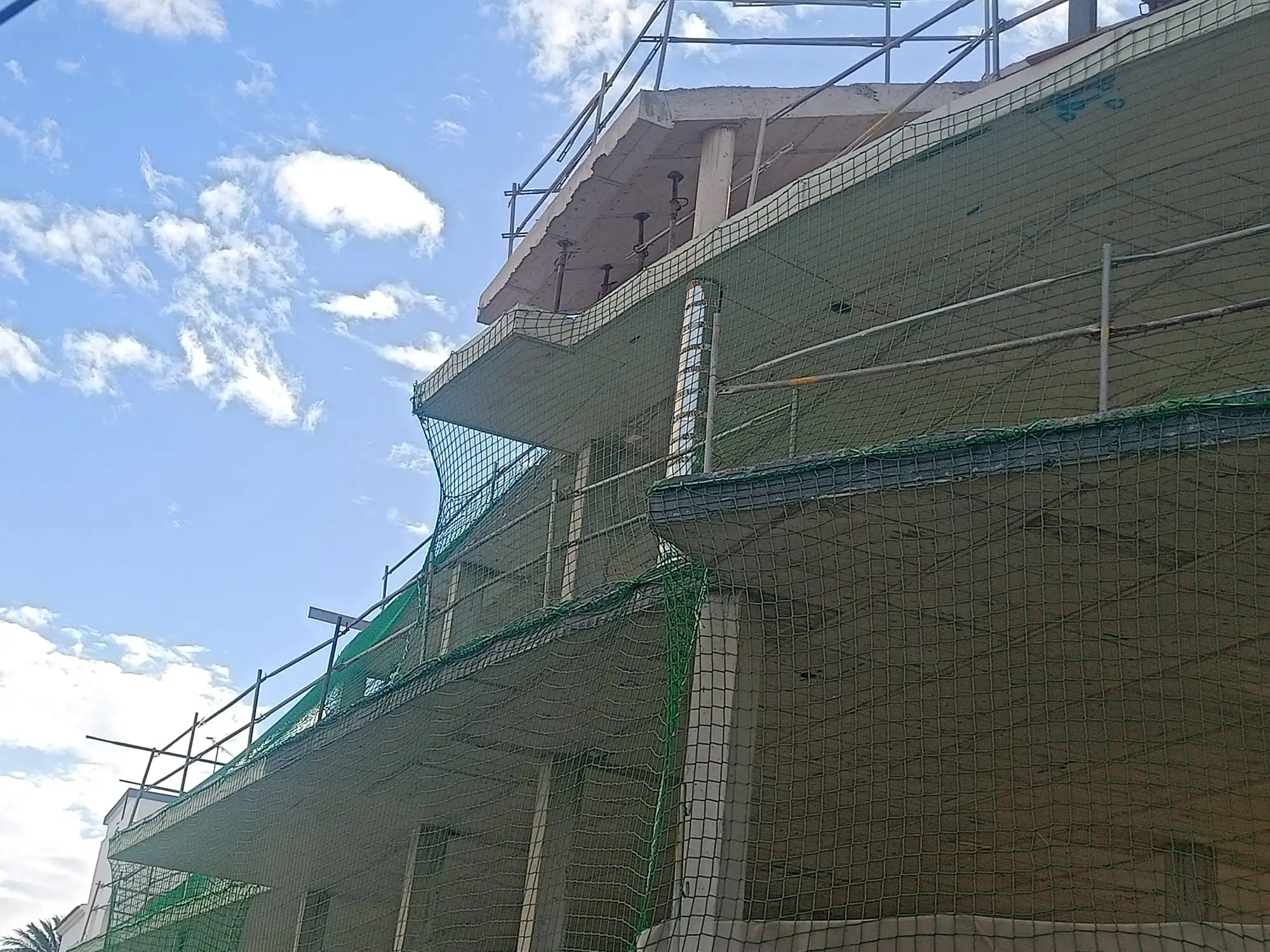 sistema de seguridad integral en obra residencial Atenas